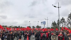 Rừng cờ hoa chào đón U23 Việt Nam về nước 