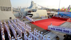  Thượng cờ cặp chiến hạm Gepard Trần Hưng Đạo, Quang Trung