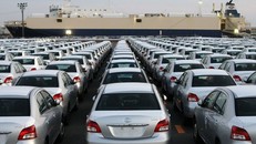 Các loại thuế, phí phải chịu khi mua ô tô nhập khẩu trong năm 2018