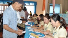 Tương lai, có thể chỉ cần đóng BHXH 10 năm cũng được hưởng lương hưu.