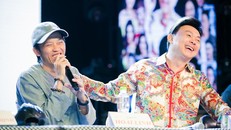 Là một người bận rộn vì nhiều show, danh hài Hoài Linh đã tranh thủ tới buổi họp mặt ra mắt live show của bạn thân Chí Tài. Ảnh: NVCC.