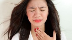 Bệnh nghề nghiệp của MC, ca sĩ