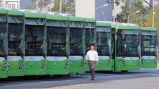 31/12 xe buýt nhanh mới chính thức vận hành trên đường.