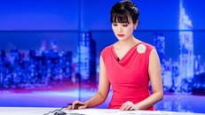 Người đẹp gây nhiều ấn tượng khi có lối dẫn sắc bén, dứt khoát và ngữ điệu cực kỳ thu hút.