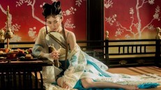 Một bộ phận khán giả Việt Nam cho rằng Tây du ký: Mối tình ngoại truyện 2 chứa đựng nhiều cảnh không phù hợp với trẻ em, và nhãn P mà Cục Điện ảnh dành cho bộ phim là chưa hợp lý. Ảnh: Edko Films.