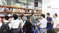 Hoạt động tại Tủ sách của bạn đồng hành cùng Omega Group