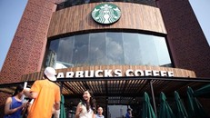 Mức giá cho một cốc Latte Starbucks cỡ lớn tại Việt Nam cao thứ 3 thế giới và gấp hơn 2 lần so với tại Mỹ.