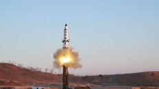 Một vụ thử tên lửa của Triều Tiên. Ảnh: KCNA