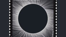 Hình ảnh trên tem có khả năng biến đổi chỉ với một cái chạm tay. Ảnh: USPS