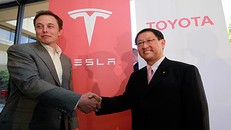 Toyota chấm dứt quan hệ đối tác để trở thành đối thủ của Tesla