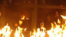 Hai mẹ con cùng người đàn ông tử vong trong căn nhà cháy