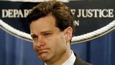 Ông Christopher Wray: từ một luật sư hình sự đến giám đốc FBI - Ảnh: Reuters