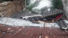 Nhà của bà Huỳnh Thị Kim Thoa bị sạt lở vào rạng sáng 13/6