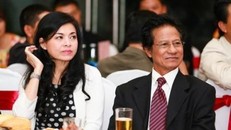 Chế Linh và người vợ hiện tại