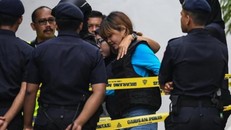 Đoàn Thị Hương được đưa đến Tòa. (Nguồn: Getty Images)