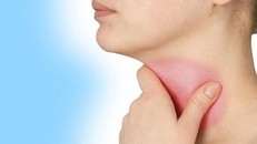 Làm gì khi bị viêm họng?