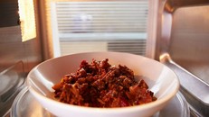 Những thực phẩm sẽ chứa chất độc khi hâm nóng 