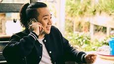 Tạo hình của Trấn Thành trong phim. Ảnh: ĐPCC.