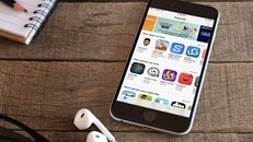 Các hãng phát triển ứng dụng và phụ kiện cũng phải theo sát tin rò rỉ. Ảnh: Apple Insider