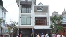 Quảng Ninh: Chị bị trầm cảm cho em uống thuốc ngủ rồi tự tử