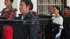 Ông nội và bố đẻ lãnh án chung thân do hiếp dâm bé gái 11 tuổi