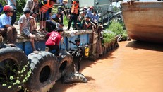 Thi thể bé trai rơi xuống cống bị trôi ra sông Đồng Nai