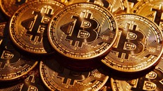 Đồng Bitcoin gần chạm ngưỡng 8000 USD chỉ trong vài giờ
