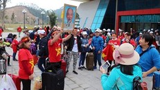 Các CĐV kéo sang Trung Quốc cổ vũ đội tuyển U23 Việt Nam. Ảnh: ANTĐ