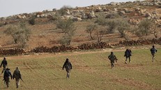 Chiến sự Syria: Quân đội Thổ Nhĩ Kỳ tiến vào thị trấn Rajo, bao vây Afrin