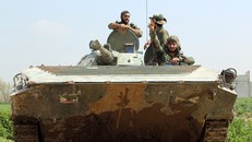 Chiến sự Syria: Quân chính phủ bao vây thị trấn Douma, giành thế chủ động tại Đông Ghouta