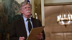 'Washington hy vọng EU tái áp dụng các lệnh trừng phạt lên Iran'