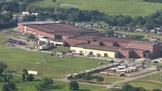 Xả súng kinh hoàng tại trường học ở Mỹ, 10 người chết