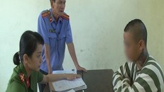 Đối tượng Khoa tại cơ quan công an. Ảnh: Zing