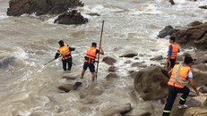 Thanh Hóa: Ba thanh niên đi tắm biển, một người tử vong, một mất tích