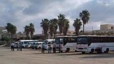 Syria mở cửa khẩu tiếp nhận hàng trăm người tị nạn hồi hương