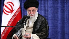 Đại giáo chủ Iran đổ lỗi cho Mỹ và các quốc gia láng giềng đứng sau vụ khủng bố Ahvaz