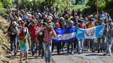 Nhà Trắng khen ngợi nổ lực ngăn chặn đoàn di dân từ Trung Mỹ của Mexico