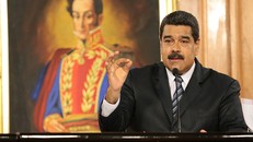 Tổng thống Venezuela phớt lờ việc bị gọi là 'nhà độc tài'