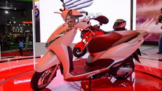 Cập nhật giá xe máy Honda tháng cuối năm: Nhiều dòng xe tăng giá bán