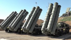 Liên quân Mỹ e ngại hệ thống tên lửa S-400 của Nga tại Syria 