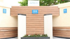 Nhà vệ sinh đạt chuẩn tại Đà Nẵng. Ảnh: Cafe Biz