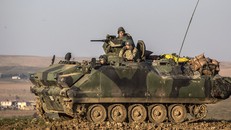 Chiến sự Syria: Quân đội Thổ Nhĩ Kỳ khai chiến với người Kurd tại Aleppo