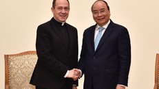 Thủ tướng tiếp Thứ trưởng Ngoại giao Toà thánh Vatican