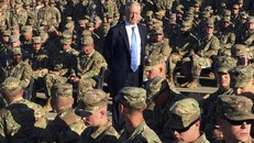 Bộ trưởng Mattis kêu gọi binh sĩ 'giữ vững hàng ngũ' trong dịp Giáng sinh