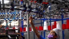 Trung Quốc nỗ lực cải cách kinh tế nhằm giúp đỡ các doanh nghiệp tư nhân