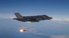 Máy bay thế hệ mới F-25 của Không quân Hoàng gia Anh. Ảnh: Lockheed Martin