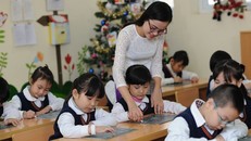 Đề xuất lương giáo viên tương đương lực lượng vũ trang