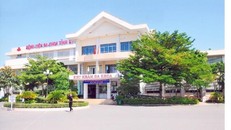 Thoát vị bẹn bên phải nhưng bị mổ nhầm bên trái