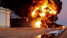 Chiến sự Lybia: Các phiến quân dự định tấn công mỏ dầu phía đông