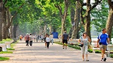 Thời tiết ngày 17/4: Bắc Bộ trởi hửng nắng, Nam Bộ có mưa vào cuối ngày